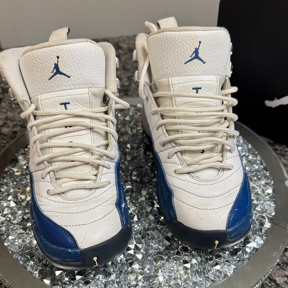 Jordan Retro 12 High-Top Sneakers 5Y - Picture 9 of 15